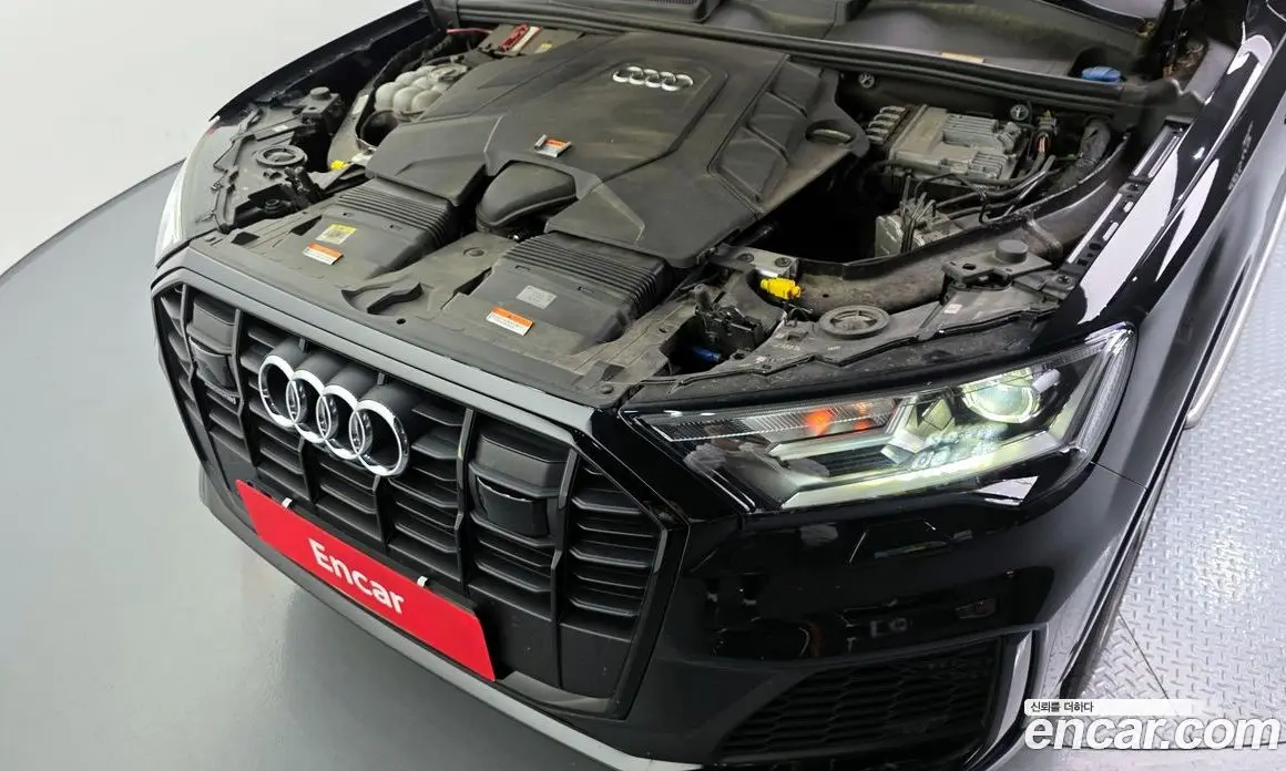 Audi Q7 2022 3.0 автомат (гидро), фото 6