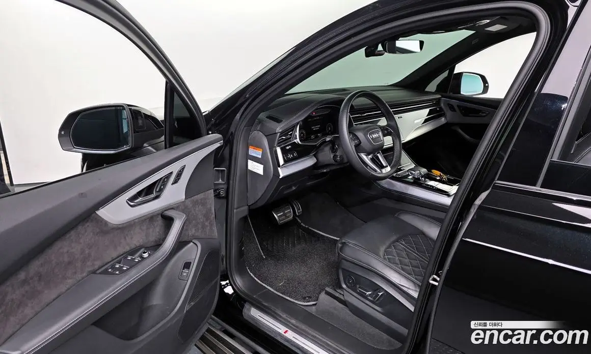 Audi Q7 2022 3.0 автомат (гидро), фото 10