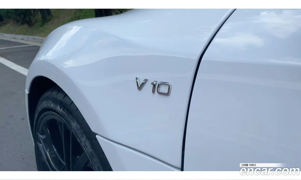 Audi R8 2015 5.2 автомат (гидро), фото 3