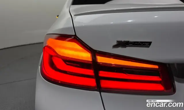 BMW 5 серия 2018 3.0 автомат (гидро), миниатюра 9