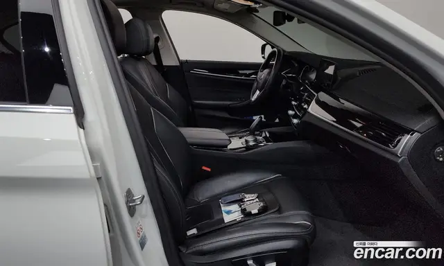 BMW 5 серия 2018 2.0 автомат (гидро), миниатюра 11