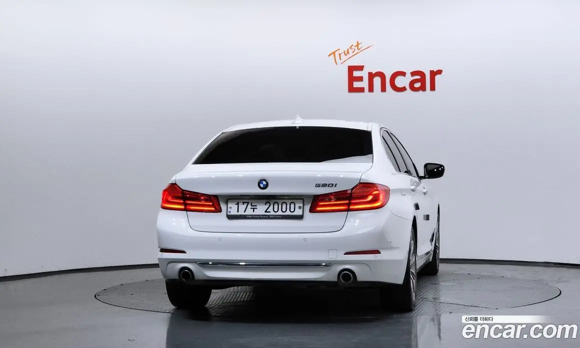 BMW 5 серия 2018 2.0 автомат (гидро), фото 4