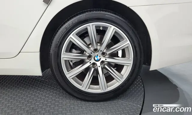 BMW 5 серия 2018 2.0 автомат (гидро), миниатюра 5
