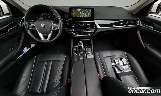 BMW 5 серия 2018 2.0 автомат (гидро), миниатюра 7