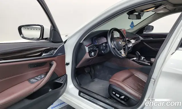 BMW 5 серия 2022 2.0 автомат (гидро), миниатюра 10