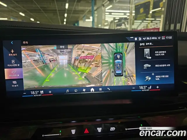 BMW 7 серия 2023 3.0 автомат (гидро), миниатюра 3