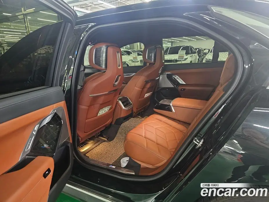 BMW 7 серия 2023 3.0 автомат (гидро), фото 7