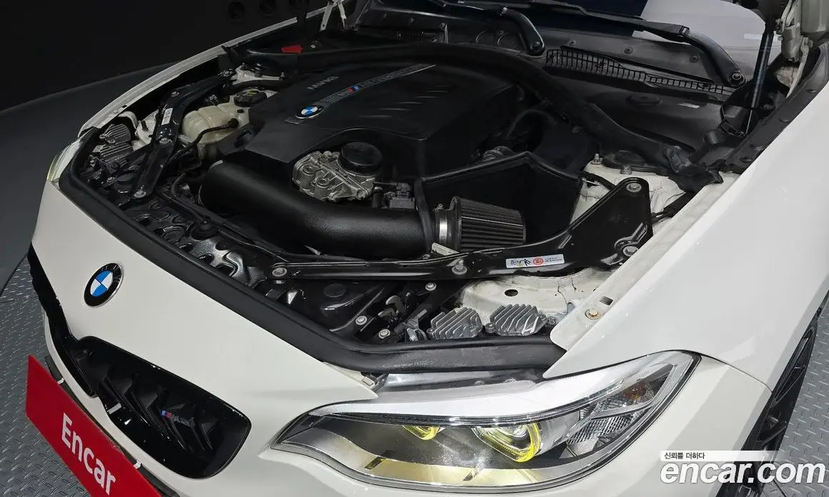 BMW M2 2017 3.0 автомат (гидро), фото 6