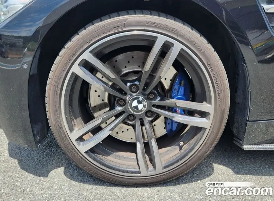 BMW M4 2017 3.0 автомат (гидро), фото 5