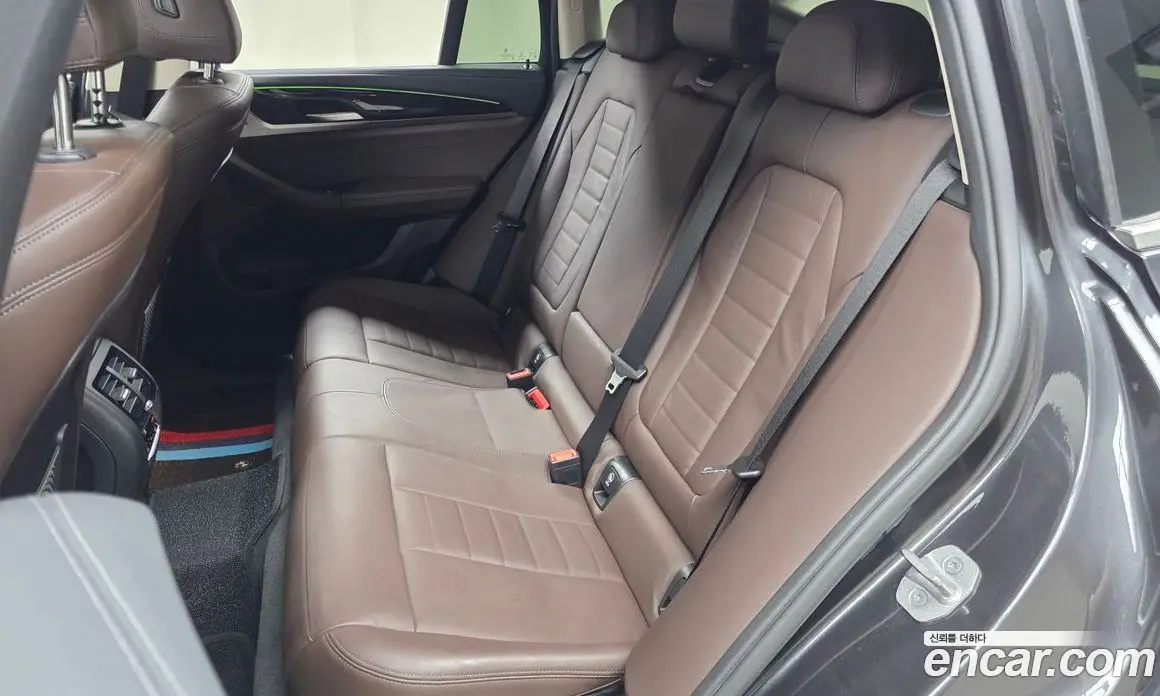 BMW X4 2021 2.0 автомат (гидро), фото 16