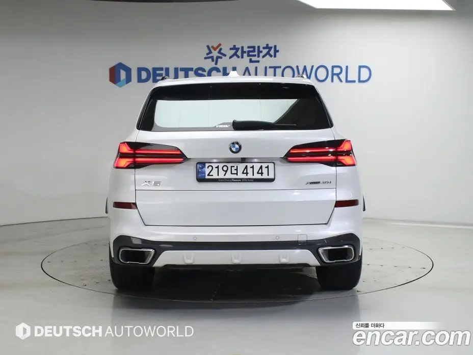 BMW X5 2023 3.0 автомат (гидро), фото 4