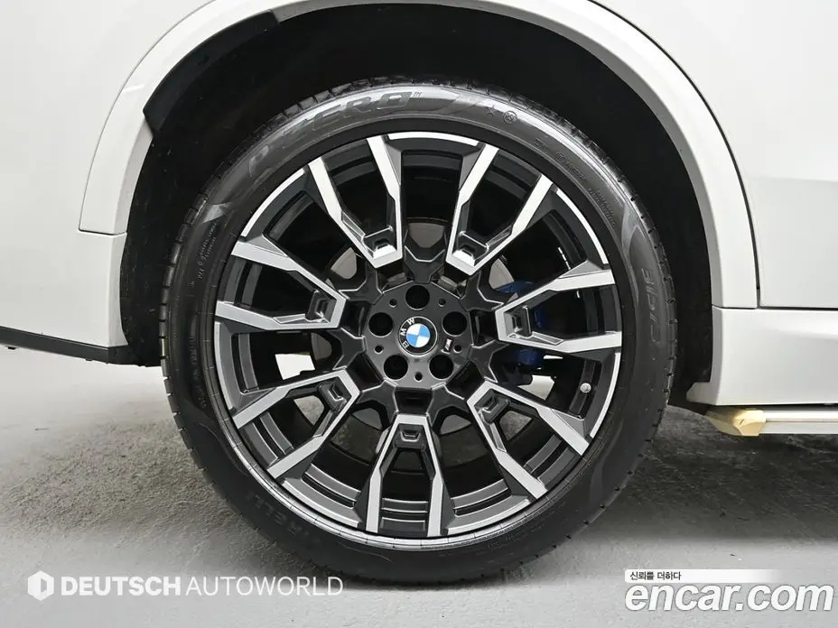 BMW X5 2023 3.0 автомат (гидро), фото 5