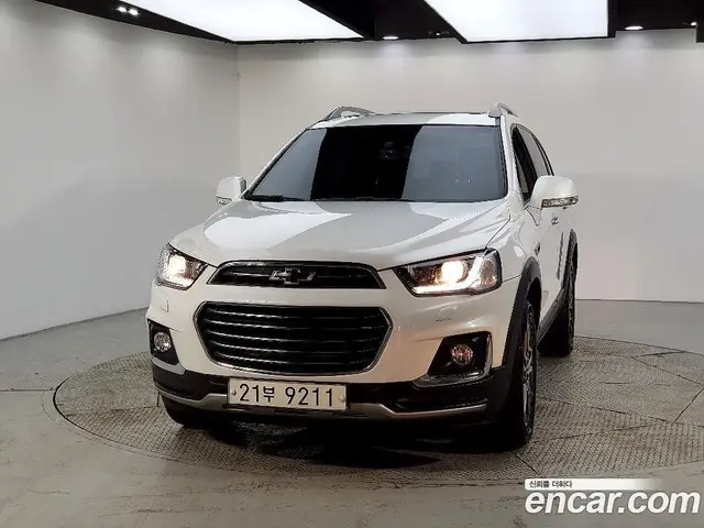 Chevrolet Captiva 2018 2.0 автомат (гидро), миниатюра 3