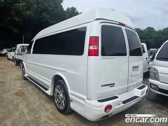 Chevrolet Express Van 2013 6.0 автомат (гидро), миниатюра 2