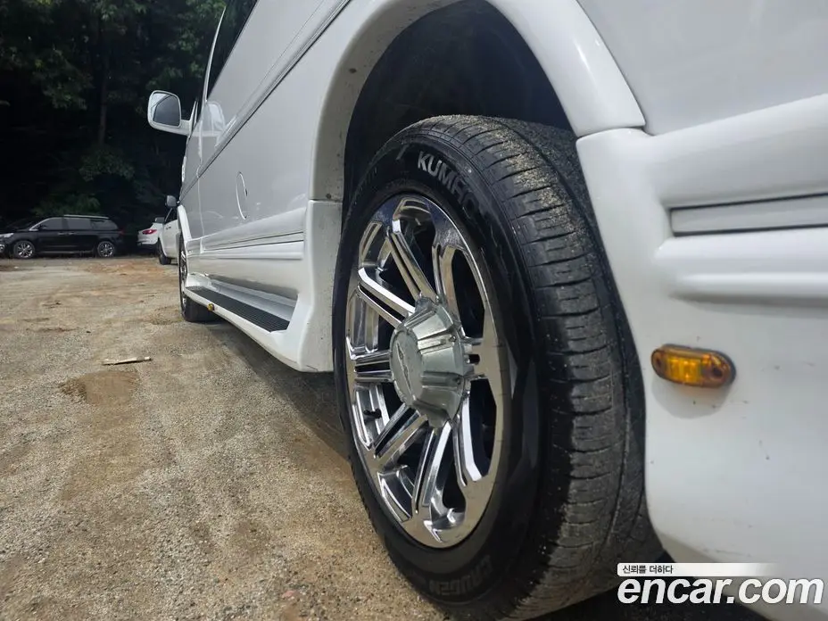 Chevrolet Express Van 2013 6.0 автомат (гидро), фото 5