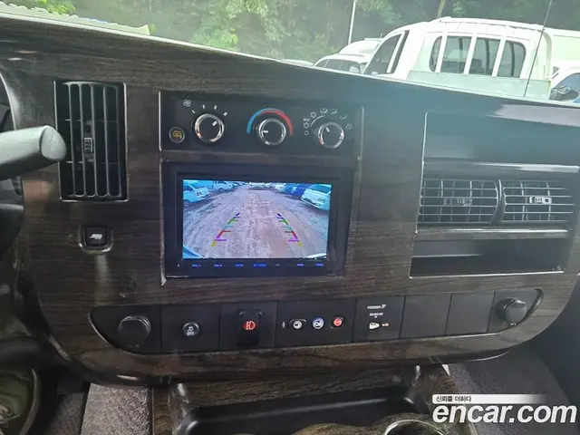 Chevrolet Express Van 2013 6.0 автомат (гидро), миниатюра 6