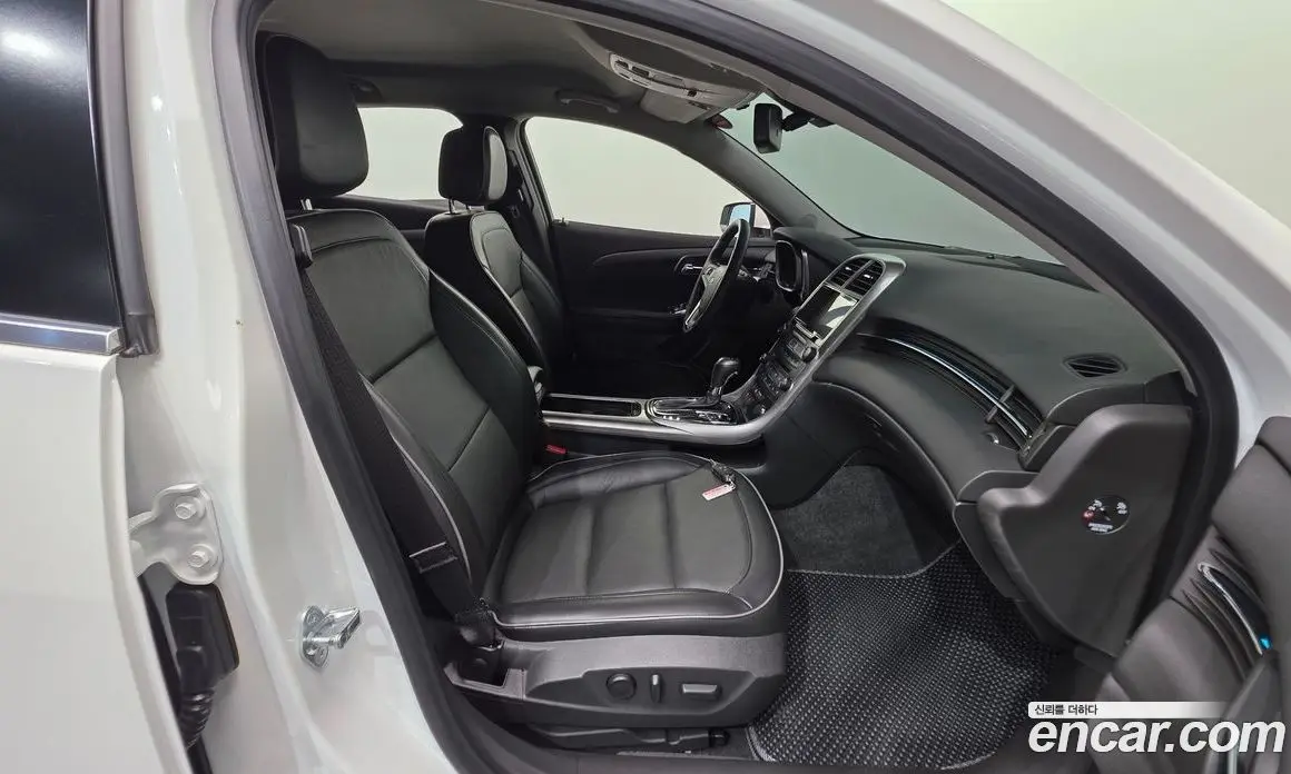Chevrolet Malibu 2013 2.0 автомат (гидро), фото 16