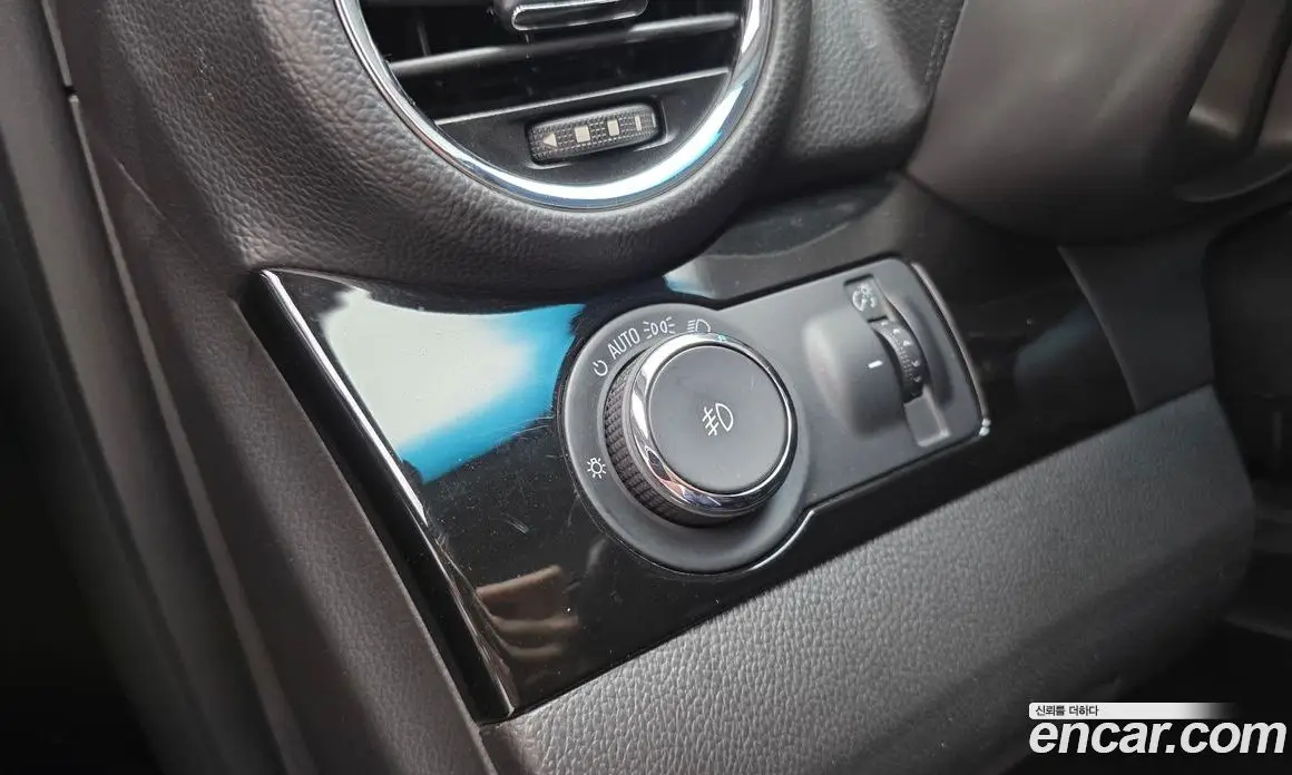 Chevrolet Orlando 2011 2.0 автомат (гидро), фото 18