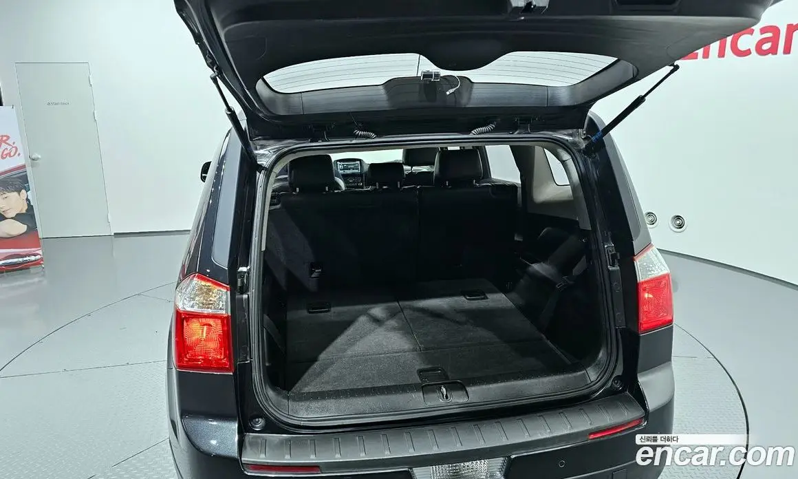 Chevrolet Orlando 2011 2.0 автомат (гидро), фото 20