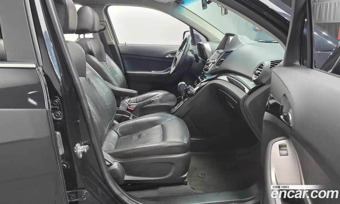 Chevrolet Orlando 2011 2.0 автомат (гидро), фото 10