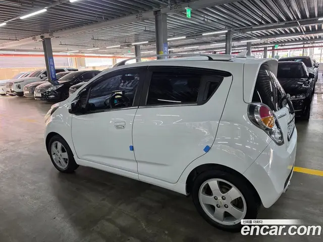 Chevrolet Spark 2011 1.0 автомат (гидро), миниатюра 3 Chevrolet Spark 2011 1.0 автомат (гидро), миниатюра 3