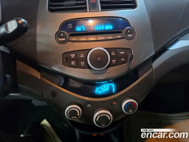 Chevrolet Spark 2011 1.0 автомат (гидро), миниатюра 9 Chevrolet Spark 2011 1.0 автомат (гидро), миниатюра 9