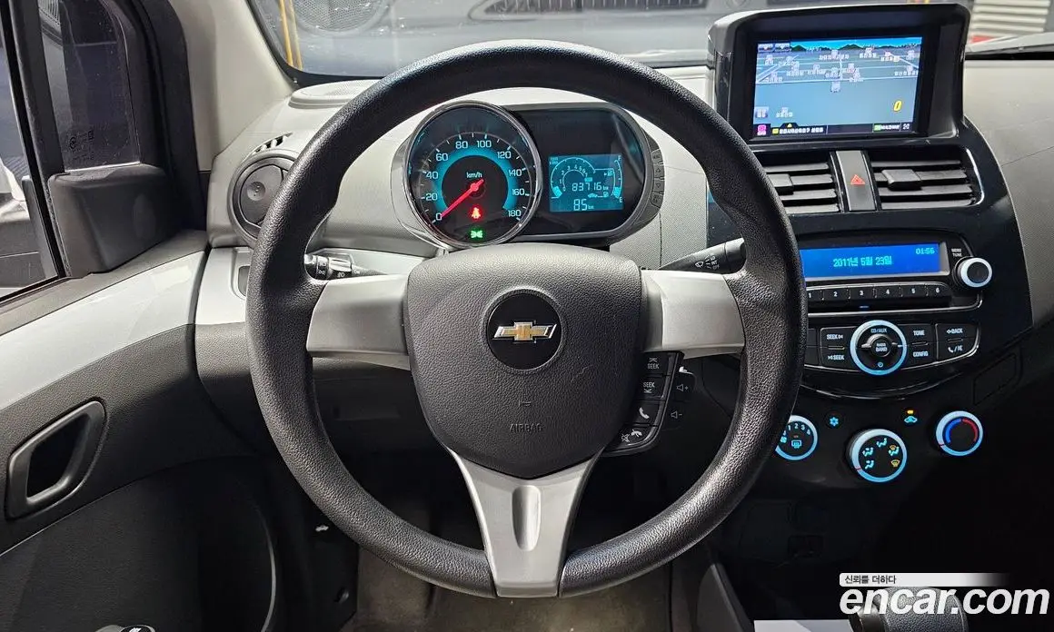 Chevrolet Spark 2014 1.0 автомат (гидро), фото 14