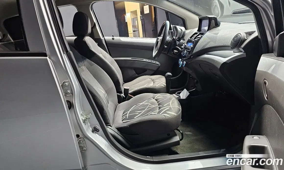Chevrolet Spark 2014 1.0 автомат (гидро), фото 10