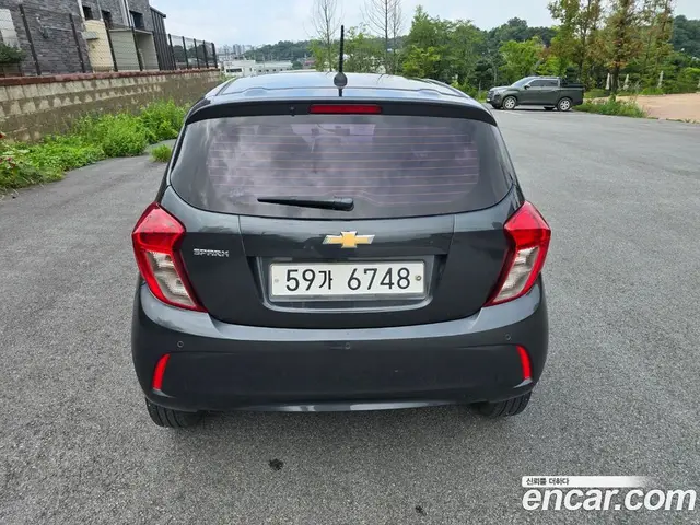 Chevrolet Spark 2018 1.0 автомат (гидро), миниатюра 2