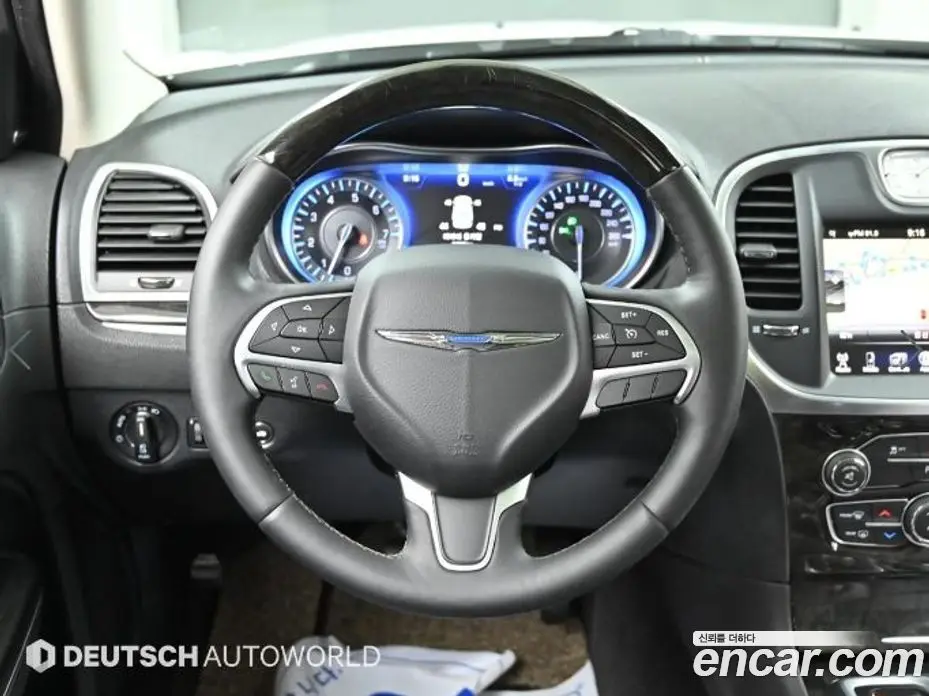 Chrysler 300C 2016 3.6 автомат (гидро), фото 13