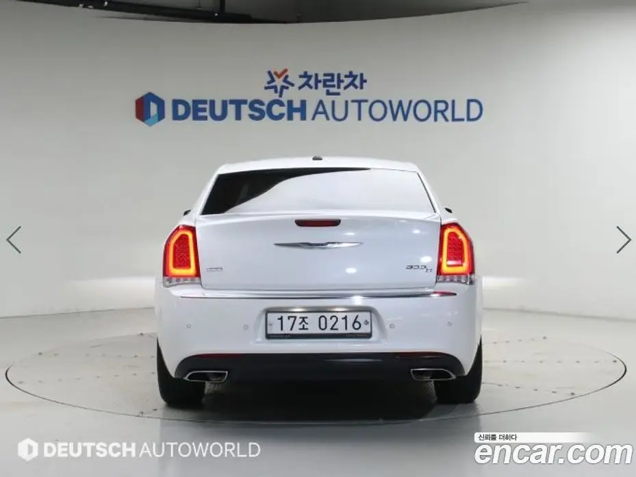 Chrysler 300C 2016 3.6 автомат (гидро), фото 4