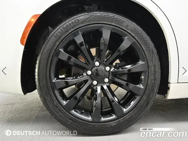 Chrysler 300C 2016 3.6 автомат (гидро), миниатюра 5