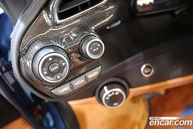 Ferrari 488 2017 3.9 автомат (гидро), миниатюра 11