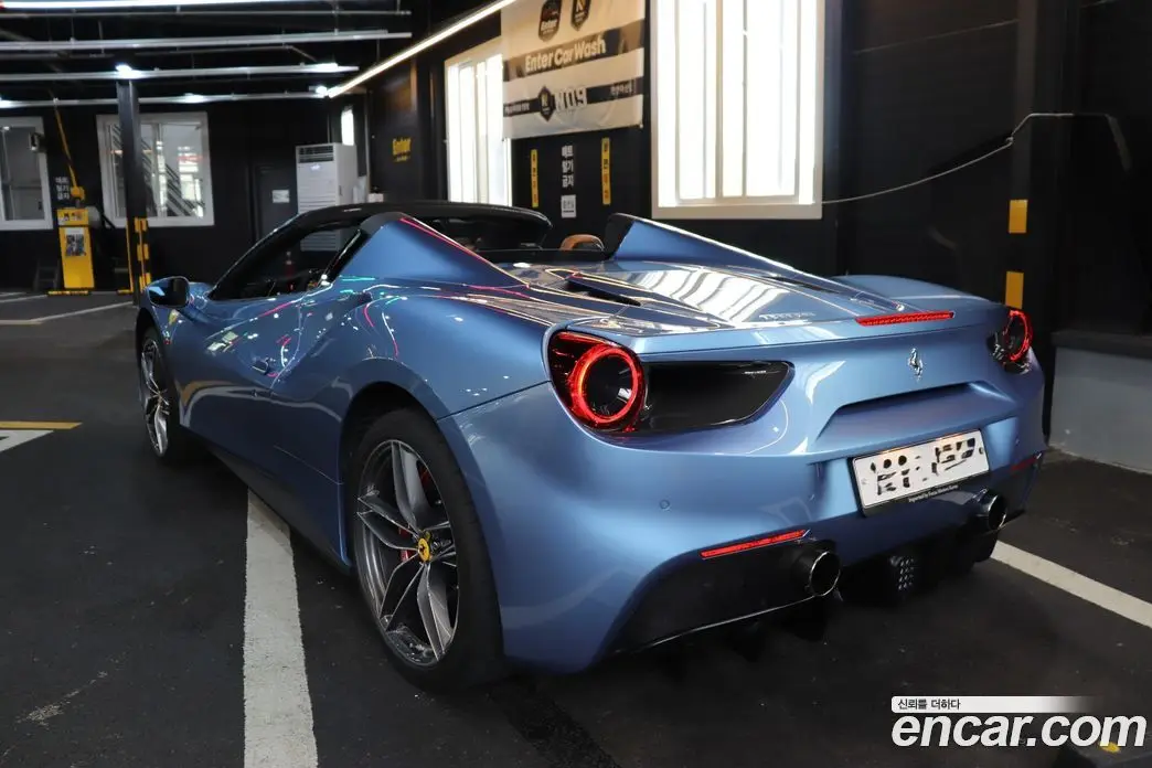 Ferrari 488 2017 3.9 автомат (гидро), фото 17