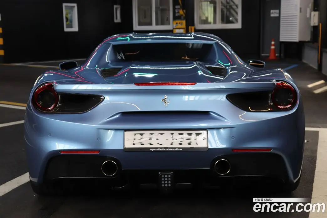 Ferrari 488 2017 3.9 автомат (гидро), фото 4
