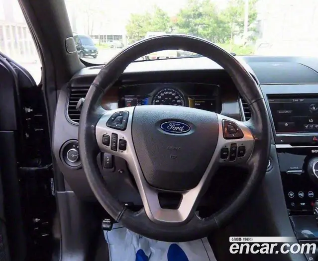 Ford Taurus 2013 3.5 автомат (гидро), миниатюра 8 Ford Taurus 2013 3.5 автомат (гидро), миниатюра 8