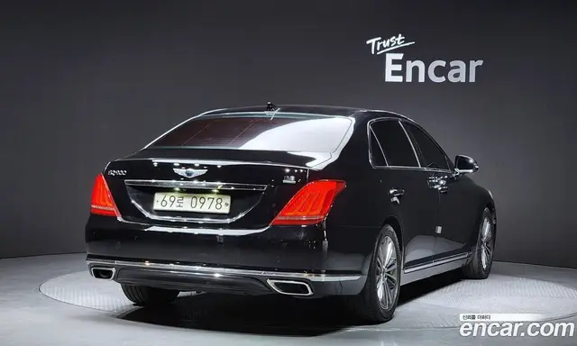 Genesis EQ900 2016 3.8 автомат (гидро), миниатюра 2