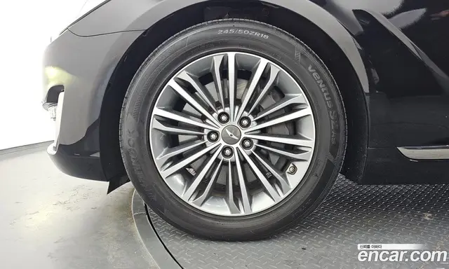 Genesis EQ900 2016 3.3 автомат (гидро), миниатюра 5