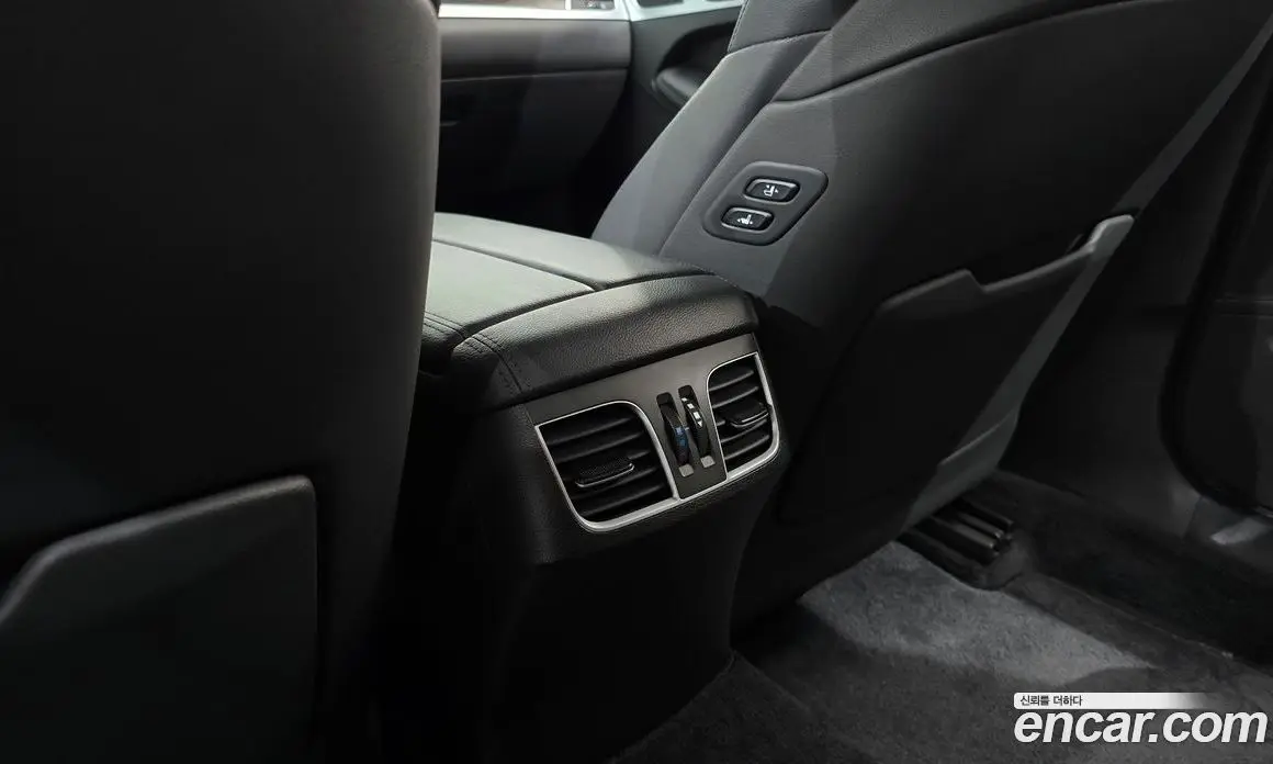 Genesis G80 2016 3.3 автомат (гидро), фото 32