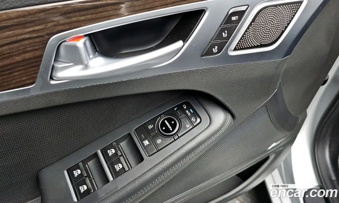 Genesis G80 2016 3.3 автомат (гидро), фото 13