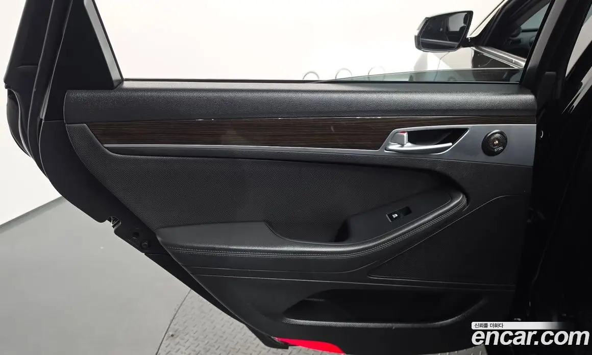 Genesis G80 2016 3.3 автомат (гидро), фото 15