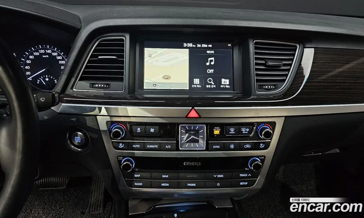 Genesis G80 2018 2.2 автомат (гидро), фото 15