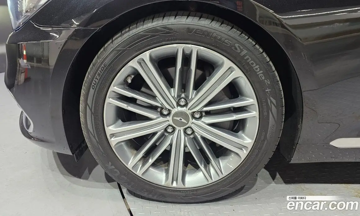 Genesis G80 2018 2.2 автомат (гидро), фото 5