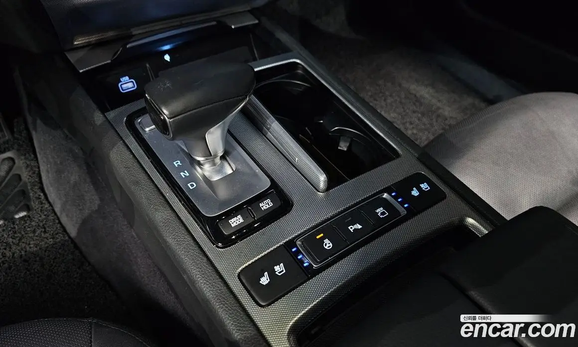 Genesis G80 2018 2.2 автомат (гидро), фото 9