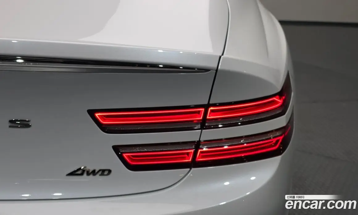 Genesis G80 2021 2.2 автомат (гидро), фото 9