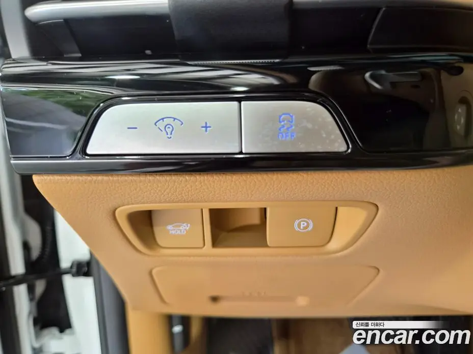 Genesis G80 2024 2.5 автомат (гидро), фото 17