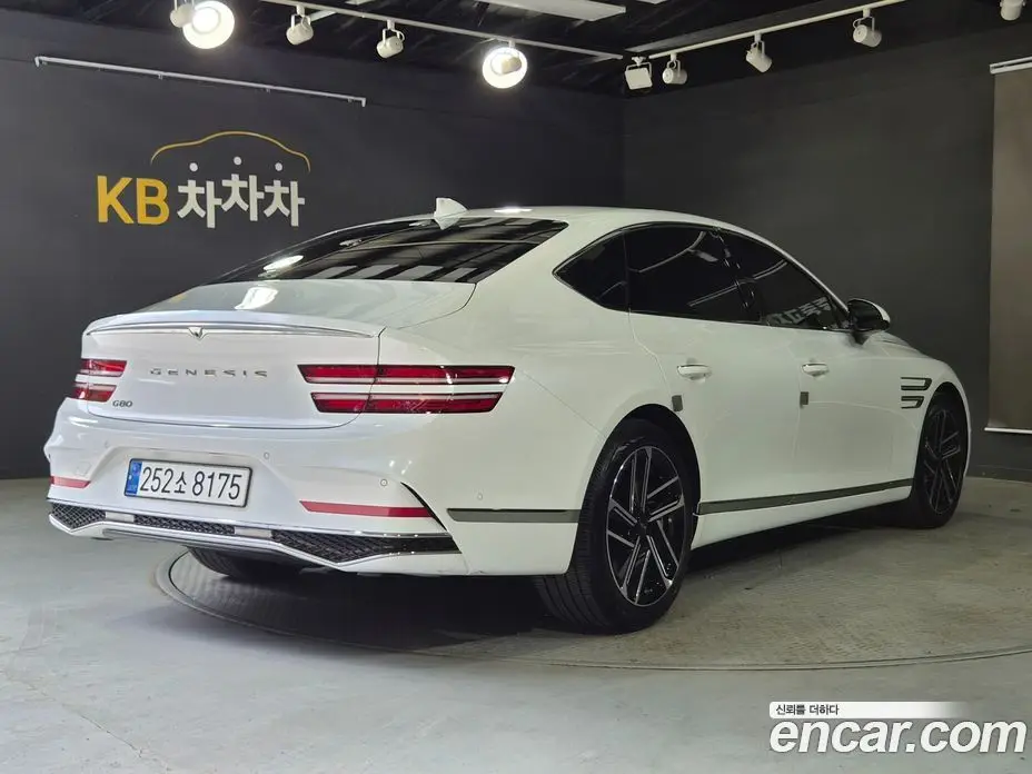 Genesis G80 2024 2.5 автомат (гидро), фото 4