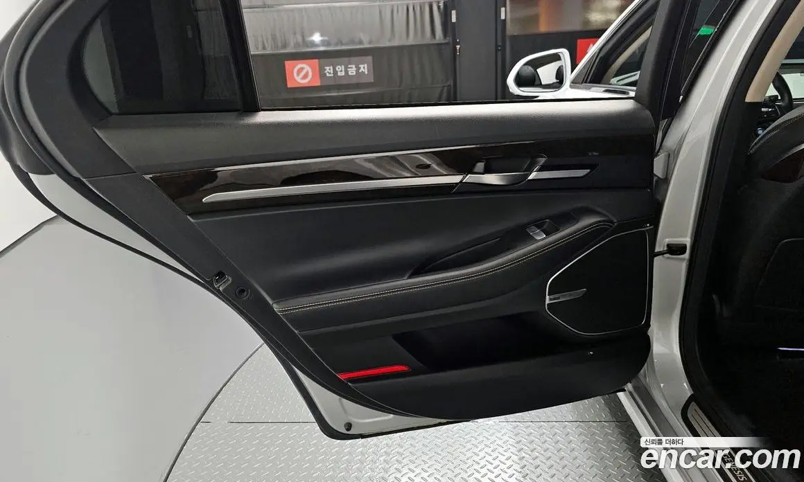 Genesis G90 2019 3.8 автомат (гидро), фото 15