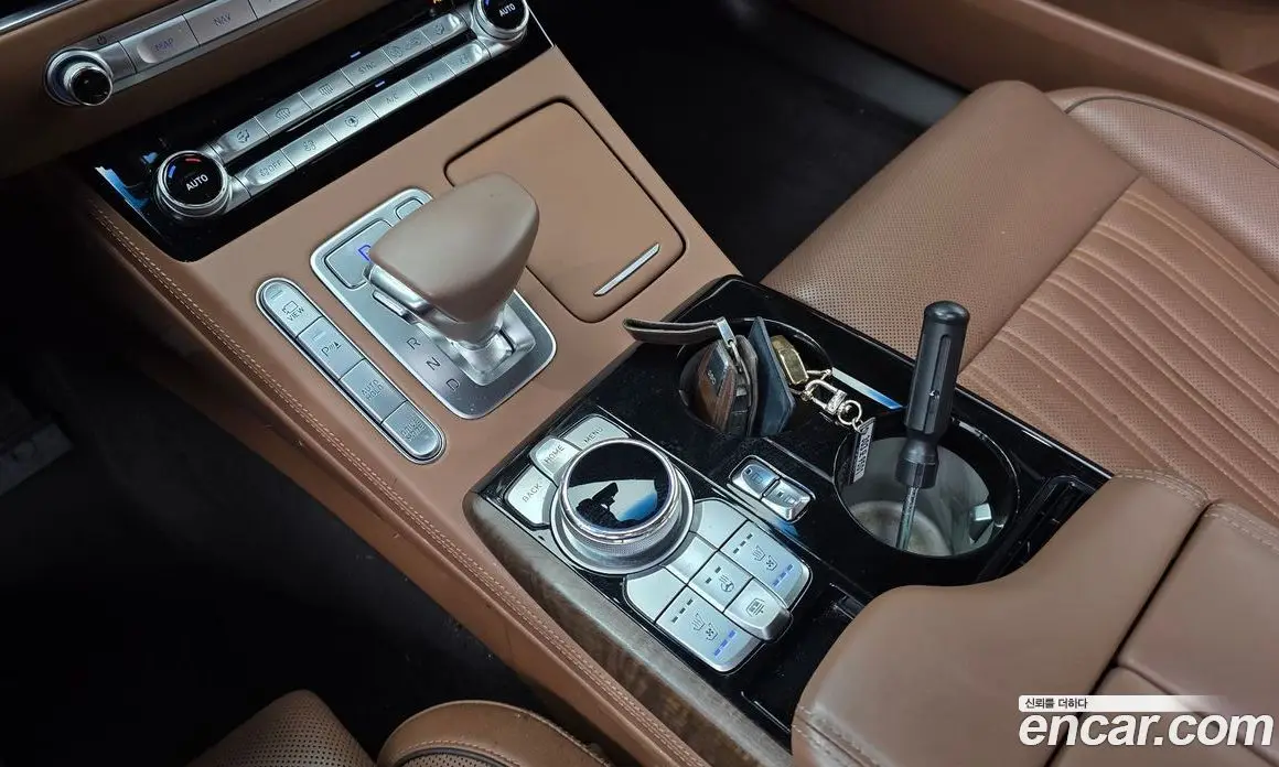 Genesis G90 2019 5.0 автомат (гидро), фото 9