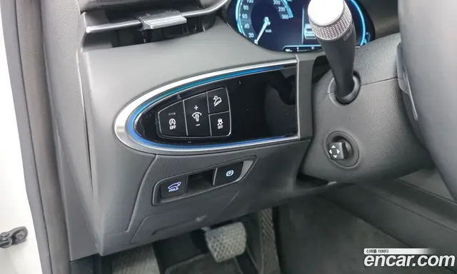 Genesis GV70 2022 2.5 автомат (гидро), миниатюра 12